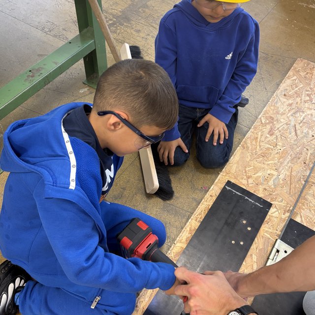 Wir bauen einen Solar Go Kart.