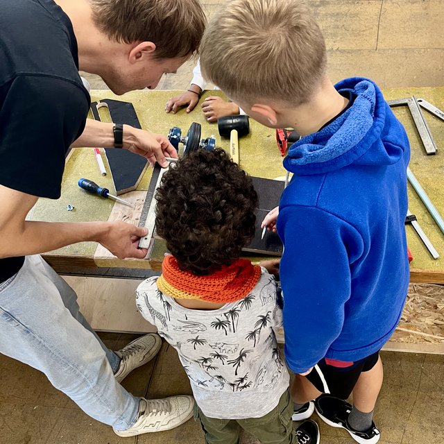 Wir bauen einen Solar Go Kart.